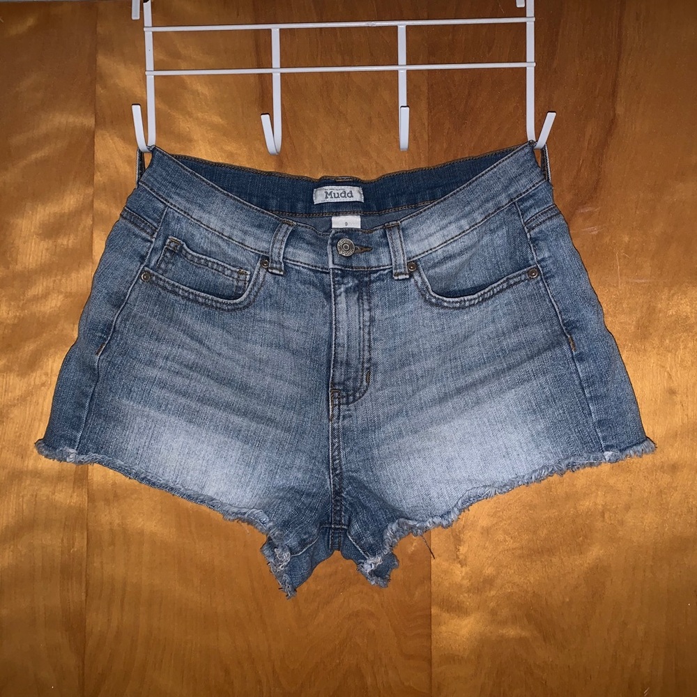 High Wasted Shorts